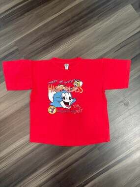 1995 tom and jerry t shirt